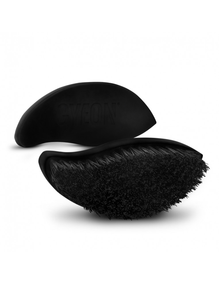 GYEON Q²M TireBrush