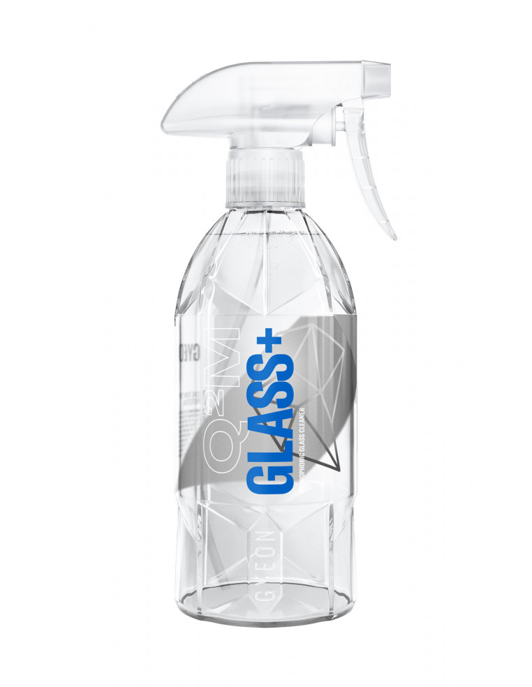 GYEON Q²M Glass Plus hydrophobic glass cleaner